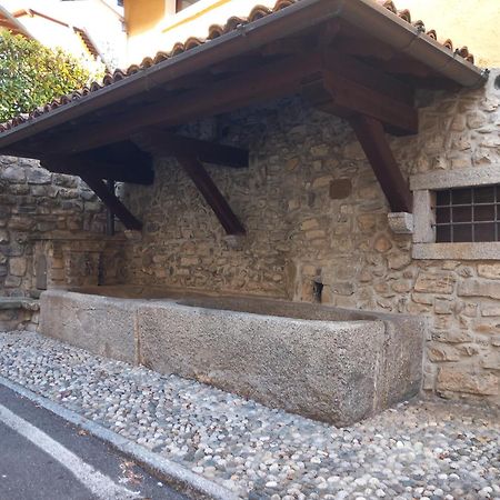 Villa La Casa Di Tina - Civenna Exterior foto